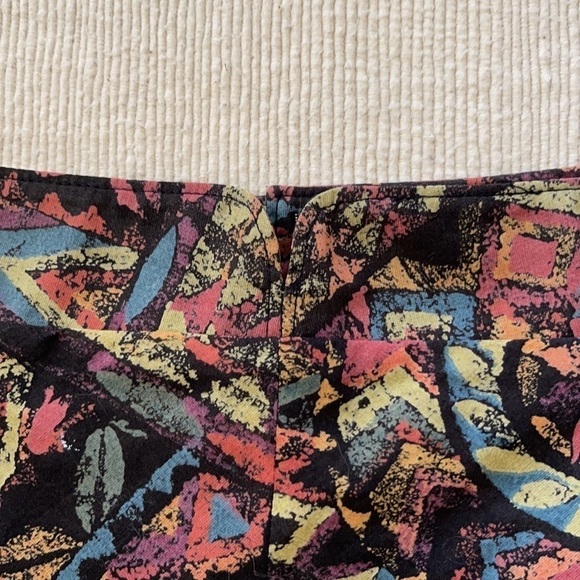 Peruvian Connection Lace Hem Skirt. P/A38/15 - Picture 4 of 7